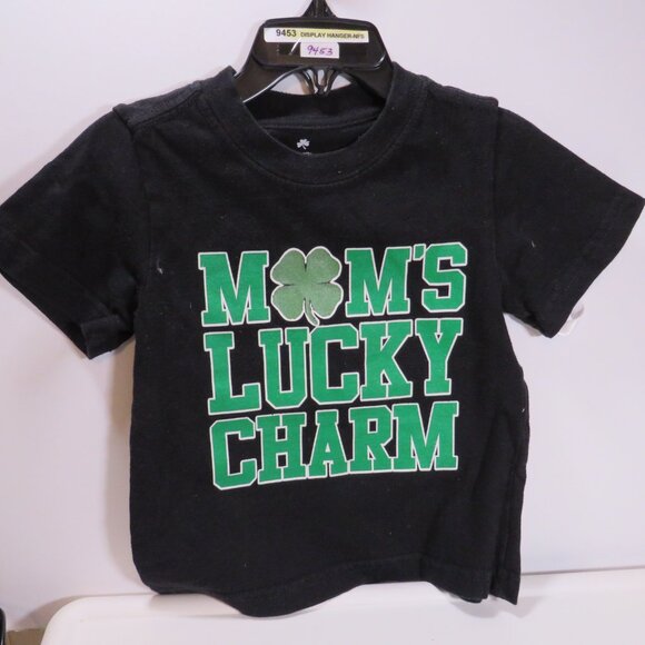 Baby...Mom's Lucky Charm T-Shirt Black 100% Cotton Size 2T St. Patrick's Day - Picture 1 of 6